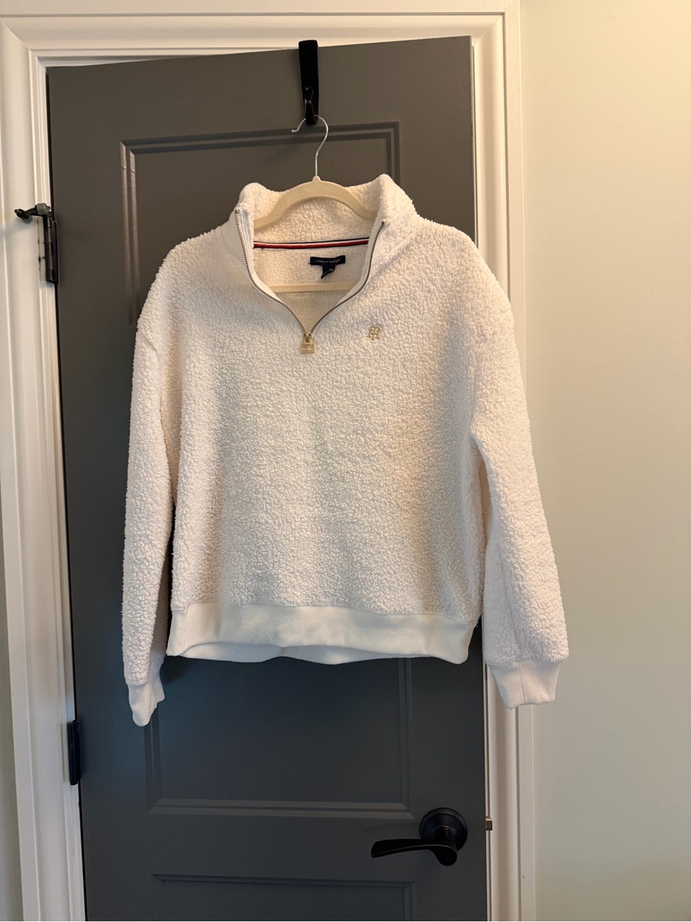 Tommy Hilfiger Women's teddy cozy  Cream Sherpa Quarter-Zip Pullover Sweater M